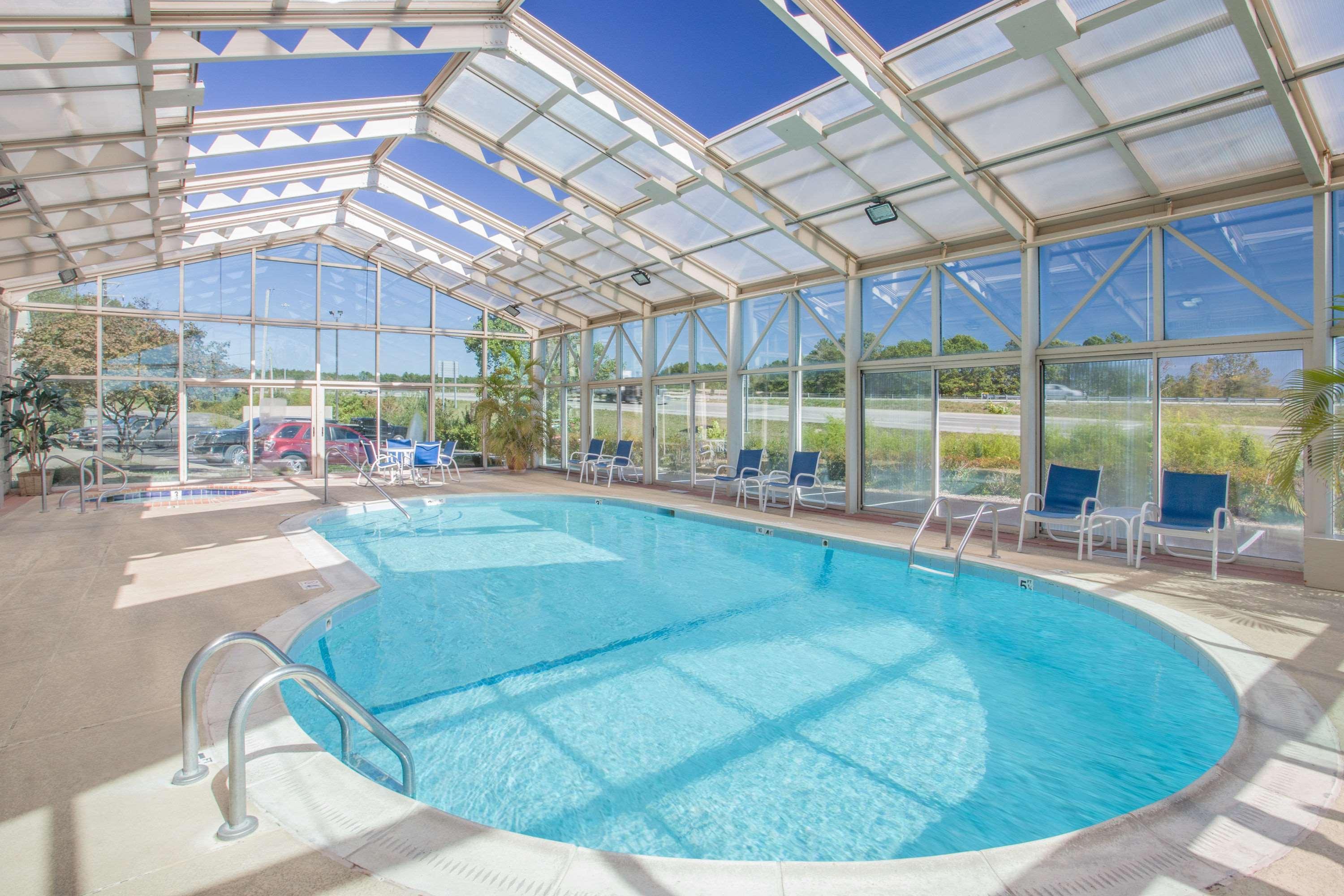 Hotel Baymont By Wyndham Corbin Exterior foto